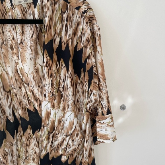 Flynn Skye Brown Printed Kimono - Picture 3 of 5